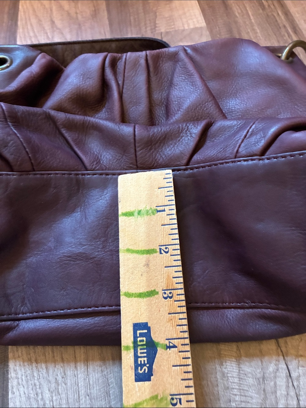 American Leather Co. Women’s Leather Shoulder Bag - Plum Purple - Picture 9 of 16